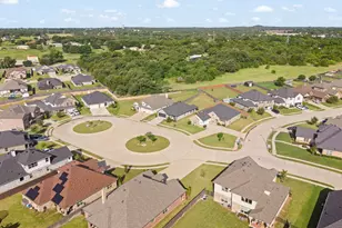 3116 Bent Trl Ct, Burleson, TX 76028 - Photo 3