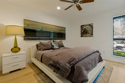 6418 Covecreek Place, Dallas, TX 75240 - Photo 25