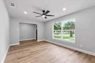 6333 Symphony Ln, Dallas, TX 75227 - Photo 9