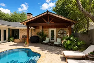 9016 Bretshire Dr, Dallas, TX 75228 - Photo 19