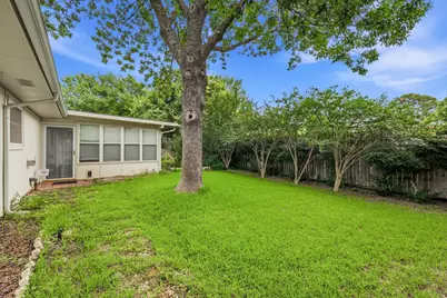 824 Skylark Drive, Denton, TX 76205 - Photo 33