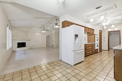 824 Skylark Drive, Denton, TX 76205 - Photo 13