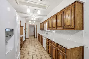 824 Skylark Dr, Denton, TX 76205 - Photo 17