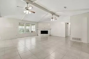 824 Skylark Dr, Denton, TX 76205 - Photo 9