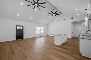 1630 Egan Ln, Waco, TX 76705 - Photo 3