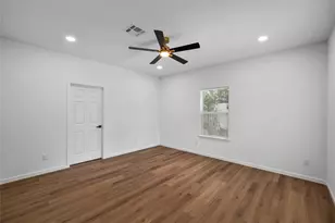 1630 Egan Ln, Waco, TX 76705 - Photo 17