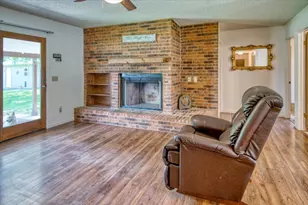 2308 Thornton St, San Saba, TX 76877 - Photo 7