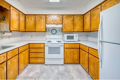 2308 Thornton Street, San Saba, TX 76877 - Photo 11
