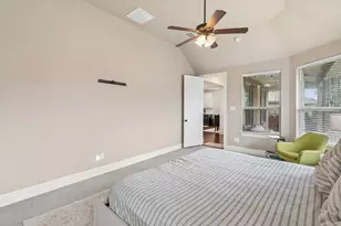329 Hitch Wagon Dr, McKinney, TX 75071 - Photo 11