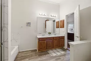 911 Sumner Dr, Mesquite, TX 75149 - Photo 11