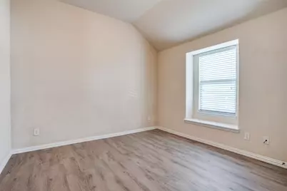 700 Golden Nugget Drive, McKinney, TX 75069 - Photo 9
