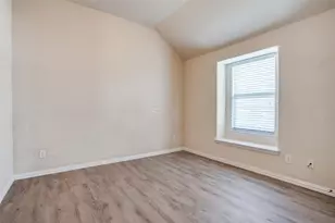 700 Golden Nugget Dr, McKinney, TX 75069 - Photo 9