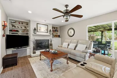 2231 N Mill Street, Lewisville, TX 75057 - Photo 7