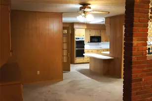 2237 Brookhollow Dr, Abilene, TX 79605 - Photo 9
