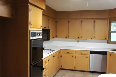 2237 Brook Hollow Drive, Abilene, TX 79605 - Photo 5