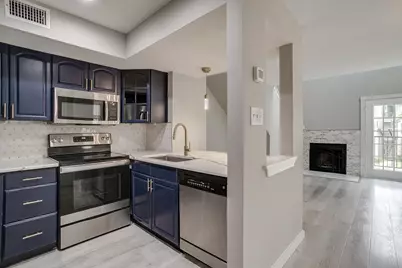 3101 Sondra Drive #207, Fort Worth, TX 76107 - Photo 5