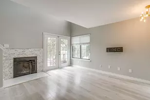3101 Sondra Dr, Fort Worth, TX 76107 - Photo 3