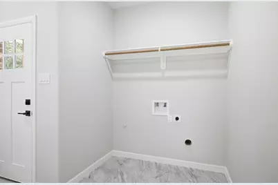 302 Evans Street, Cleburne, TX 76031 - Photo 15