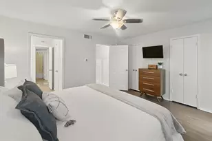 15151 Berry Trail, Dallas, TX 75248 - Photo 11