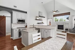 2849 Greenway Dr, Frisco, TX 75034 - Photo 9