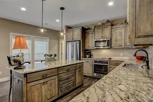 3818 Sumner Ct, Sherman, TX 75090 - Photo 5