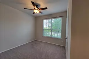 4725 Redbud Dr, Denton, TX 76208 - Photo 13