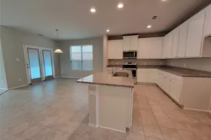 4725 Redbud Dr, Denton, TX 76208 - Photo 5