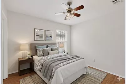 1933 E Dickey Drive, Dallas, TX 75051 - Photo 3