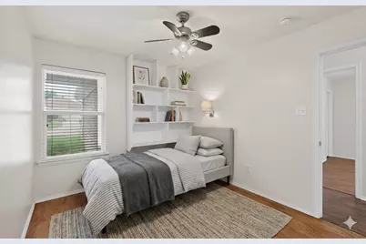 1933 E Dickey Drive, Dallas, TX 75051 - Photo 5