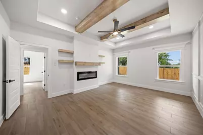 1004 W Broadus Avenue, Fort Worth, TX 76115 - Photo 15