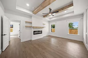 1004 W Broadus Ave, Fort Worth, TX 76115 - Photo 15