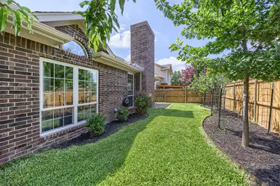 9446 Abbey Road, Irving, TX 75063 - Photo 33