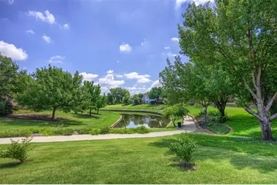 9446 Abbey Road, Irving, TX 75063 - Photo 35