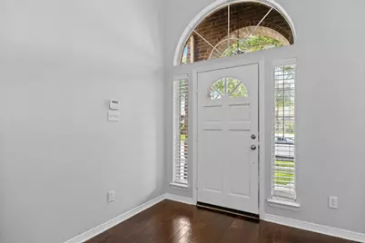 9446 Abbey Road, Irving, TX 75063 - Photo 5