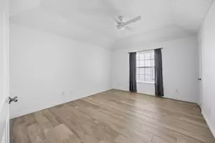 9446 Abbey Rd, Irving, TX 75063 - Photo 25