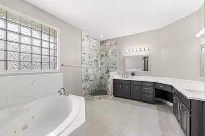 9446 Abbey Road, Irving, TX 75063 - Photo 19