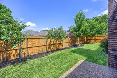 9446 Abbey Road, Irving, TX 75063 - Photo 31