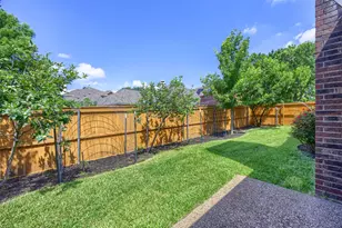 9446 Abbey Rd, Irving, TX 75063 - Photo 31