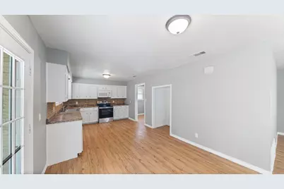 519 Malibu Drive, Malakoff, TX 75148 - Photo 9