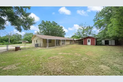 519 Malibu Drive, Malakoff, TX 75148 - Photo 23