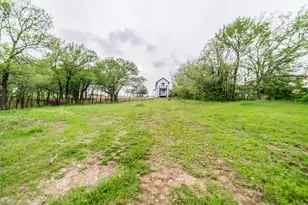 956 Lloyd's Rd, Little Elm, TX 75068 - Photo 15