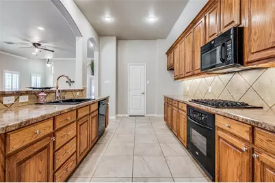 1305 Snowberry Drive, Allen, TX 75013 - Photo 11