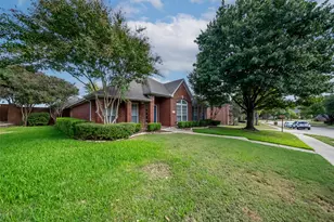 10700 Briar Brook Ln, Frisco, TX 75033 - Photo 3