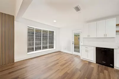 2921 Hitson Lane, Fort Worth, TX 76112 - Photo 9