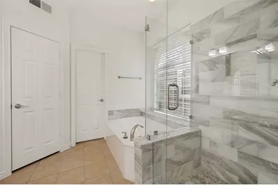 10572 Coach House Lane, Frisco, TX 75035 - Photo 15