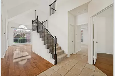 10572 Coach House Lane, Frisco, TX 75035 - Photo 3