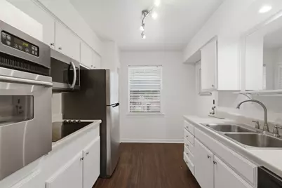 3031 Mahanna Springs Drive #D, Dallas, TX 75235 - Photo 7