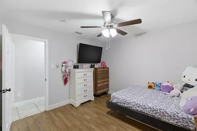 2332 Felder Lane, Fort Worth, TX 76112 - Photo 17