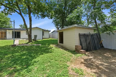 2332 Felder Lane, Fort Worth, TX 76112 - Photo 27