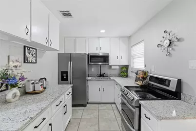 2332 Felder Lane, Fort Worth, TX 76112 - Photo 11